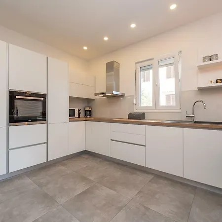 Appartement Angela Luxury Ii *