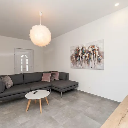 Angela Luxury Ii Zadar