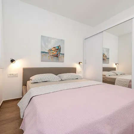 Angela Luxury Ii Apartment Zadar