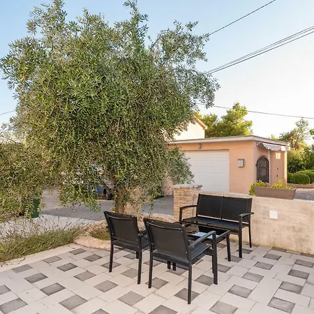 Apartment Angela Luxury Ii *